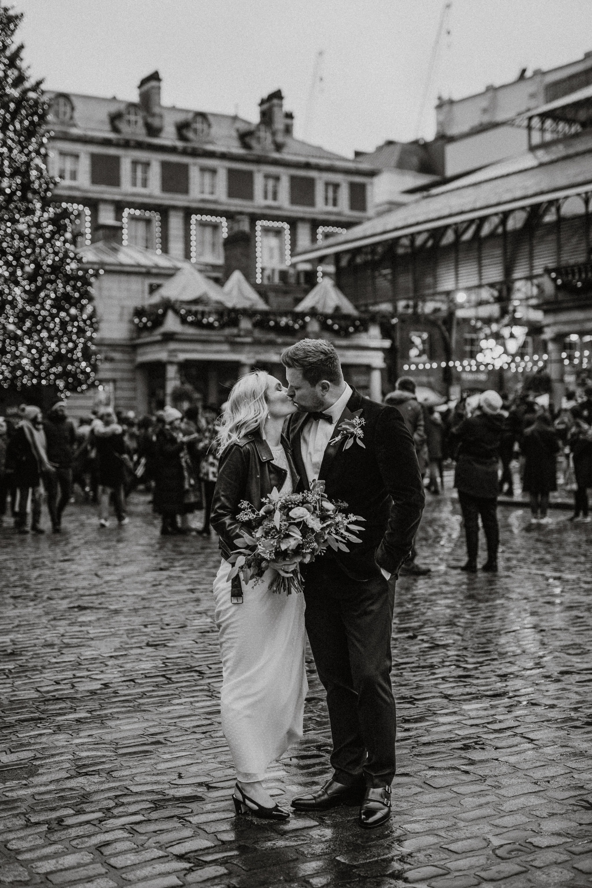 couple in Coven Garden 